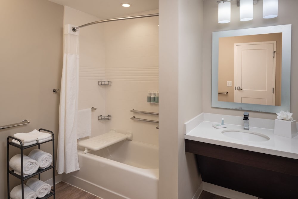 TownePlace Suites by Marriott Miami Kendall West 47/50