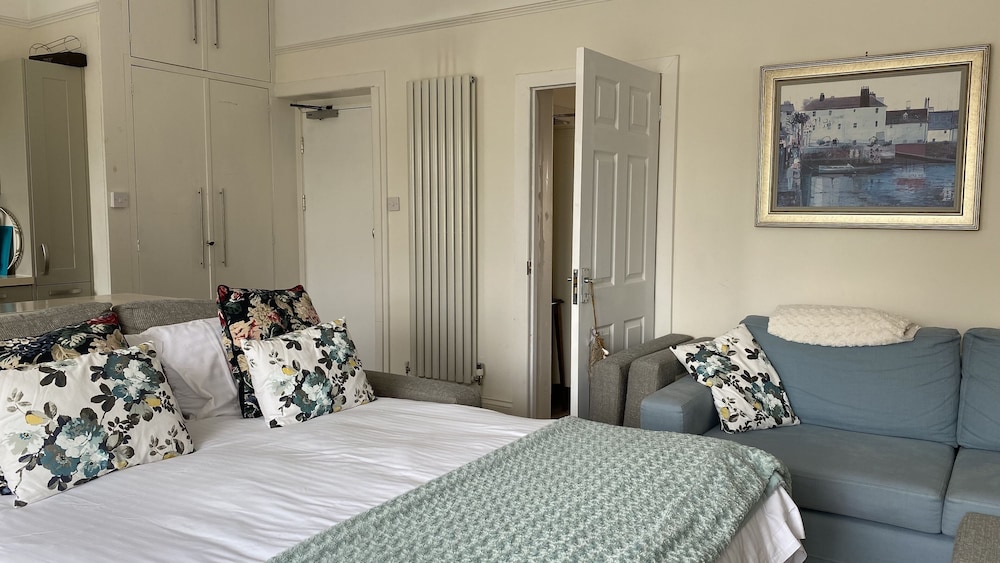 St. Johns Guest House 12/50