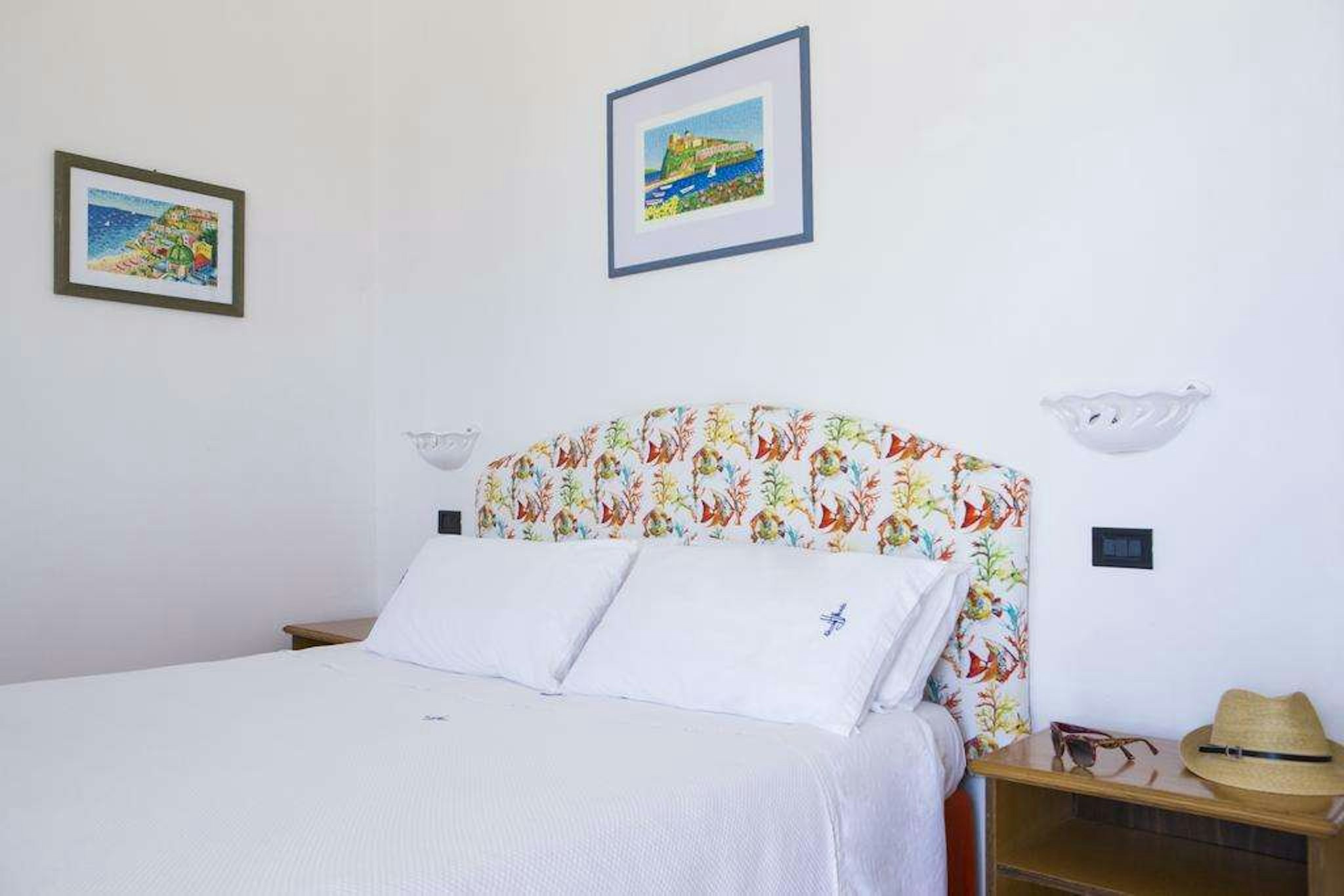 HOTEL PICCOLO MONDO 15/75