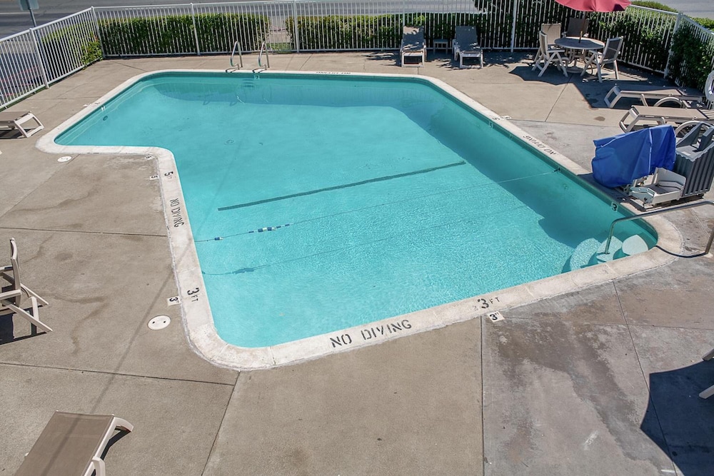 Motel6 Ukiah CA 36/53