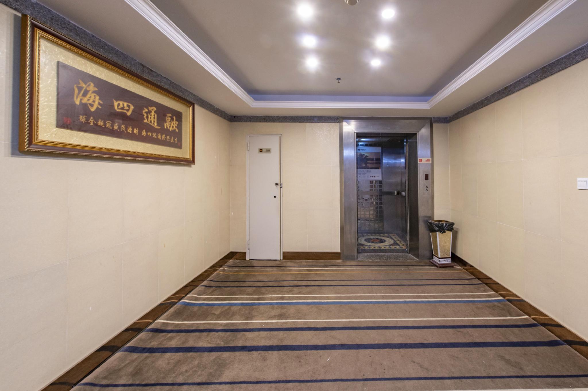 Jtour Hotel Zhuhai Xiangzhou Pearl Light Rail Station Branch 21/28