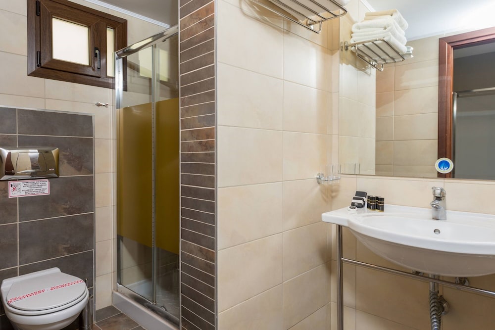 Atrium Hotel Thassos by GHH 45/50