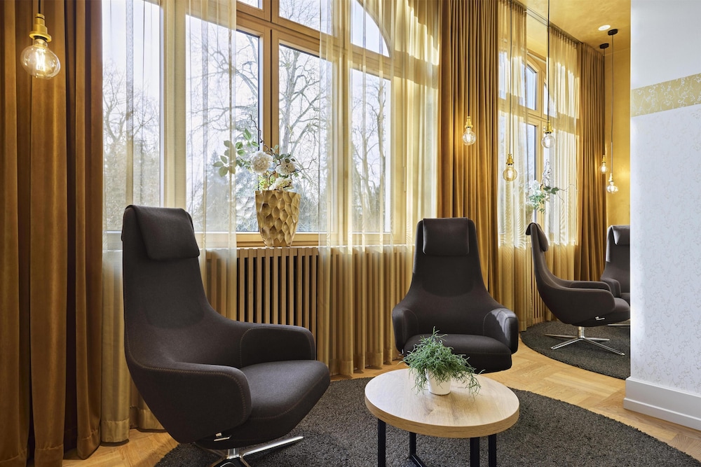 Parkhotel Jordanbad 34/53