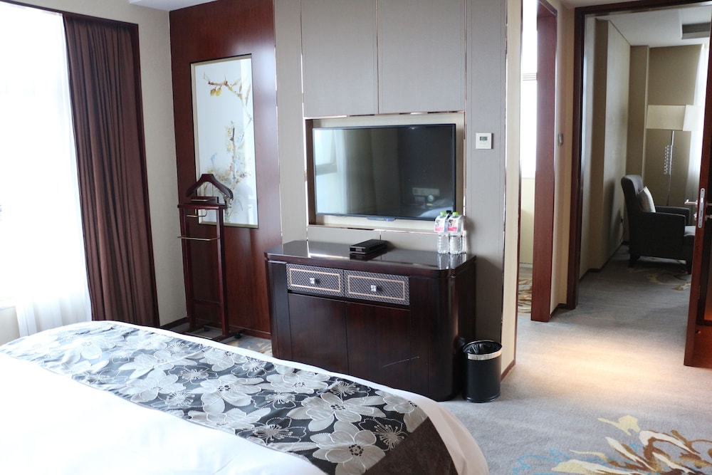 Ramada by Wyndham Yiyang Taojiang 15/30