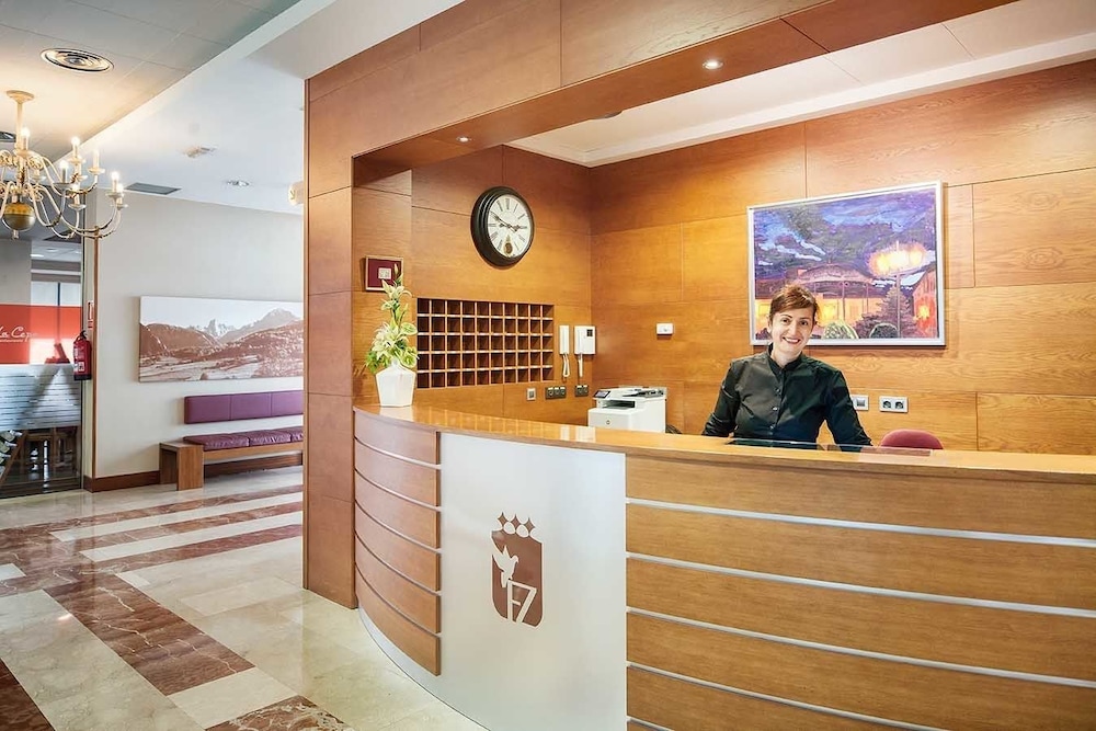 Hotel Zalle Don Fernando 4/44
