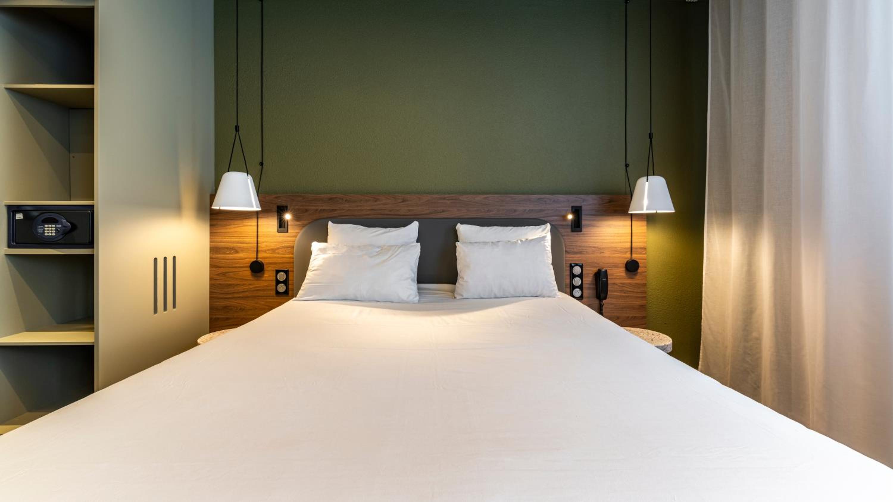 جناح سوبيريور بسرير كينج وسرير كينج وسريرين منفصلين مع أريكة، Novotel Suites Reims Centre 7/9