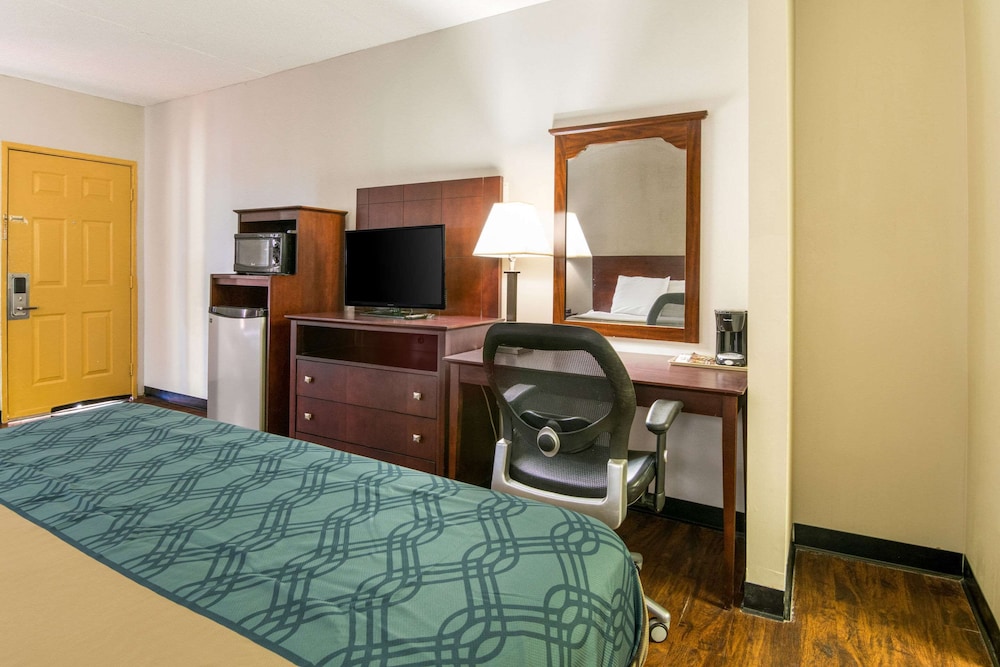 Econo Lodge Conyers GA 20/37
