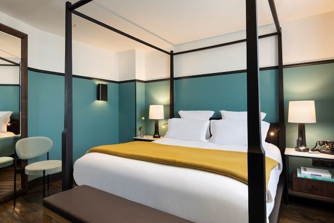 The Chess Hotel 14/44