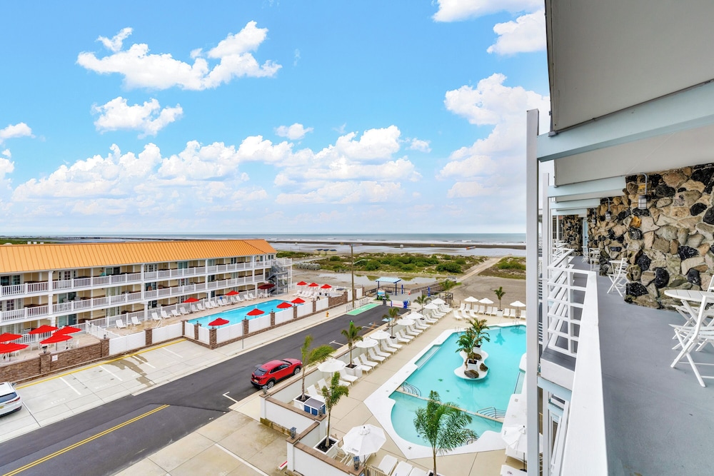 Oceanview Motel 38/45