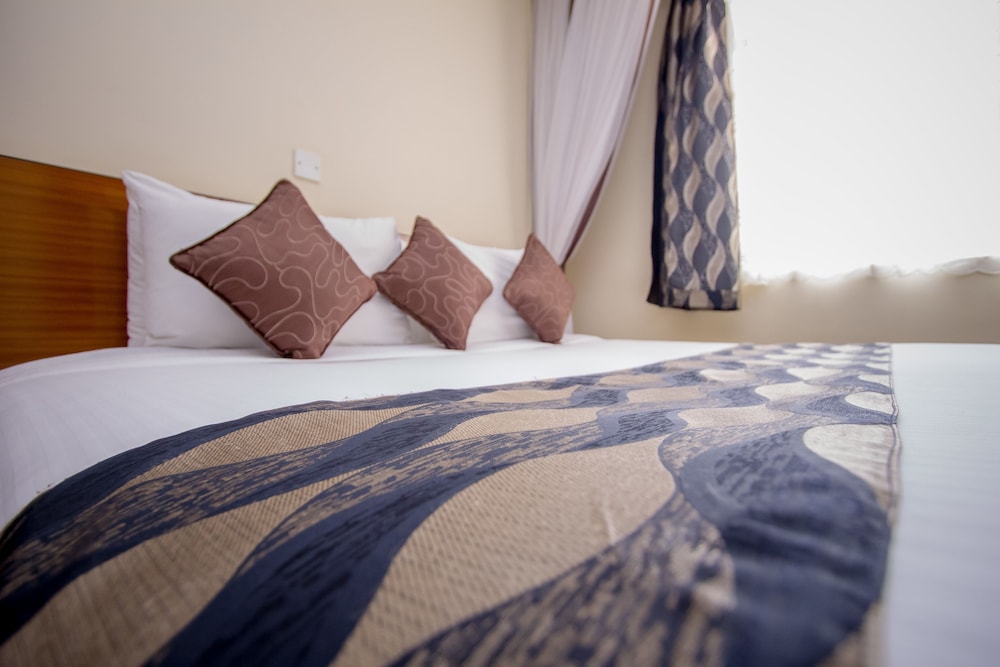 Emboita Hotel 15/50