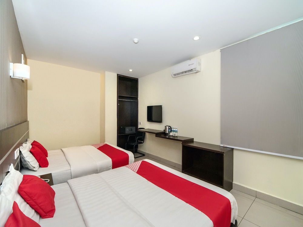 OYO 89944 Stay Inn 15/36