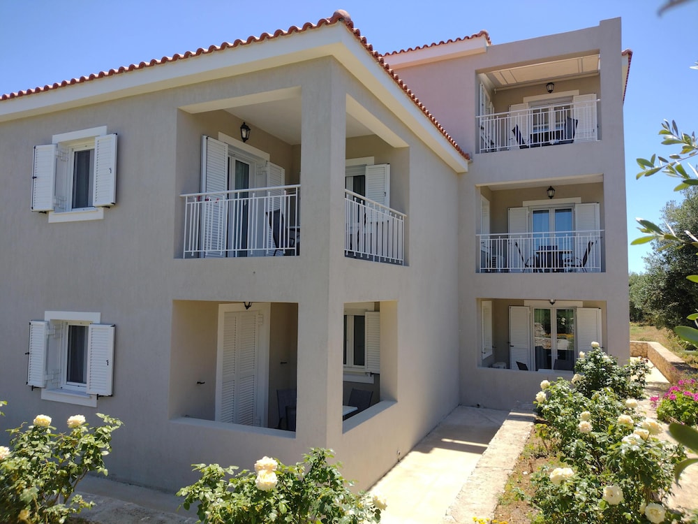 Casa de Rosa Apartments 3/68