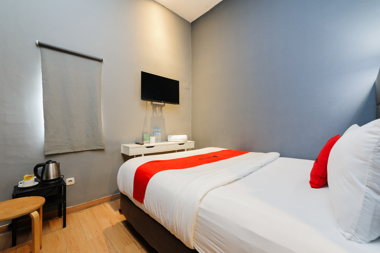 Reddoorz, Premium، Reddoorz Plus Danau Sunter Utara 2/4