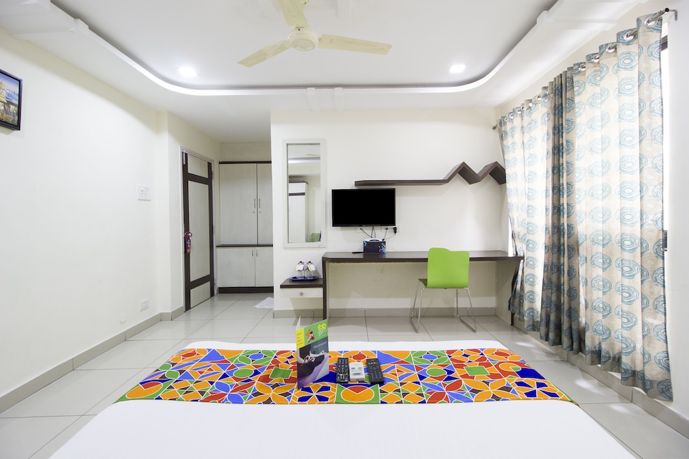 Fabhotel Siri Inn Madhapur 32/39