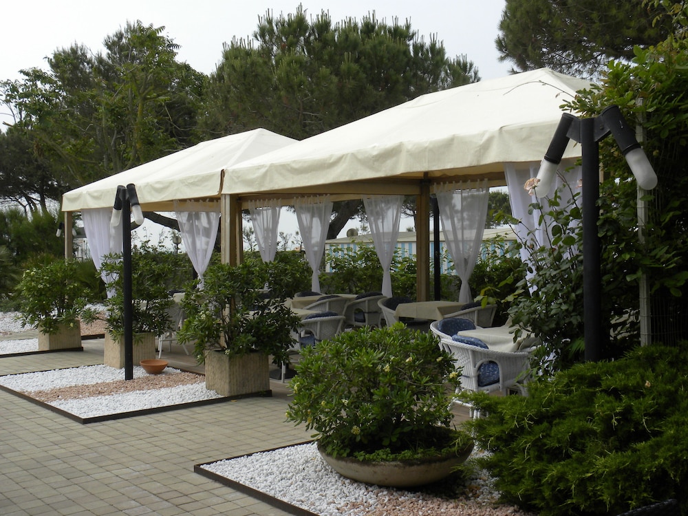 Park Hotel Ermitage 64/67