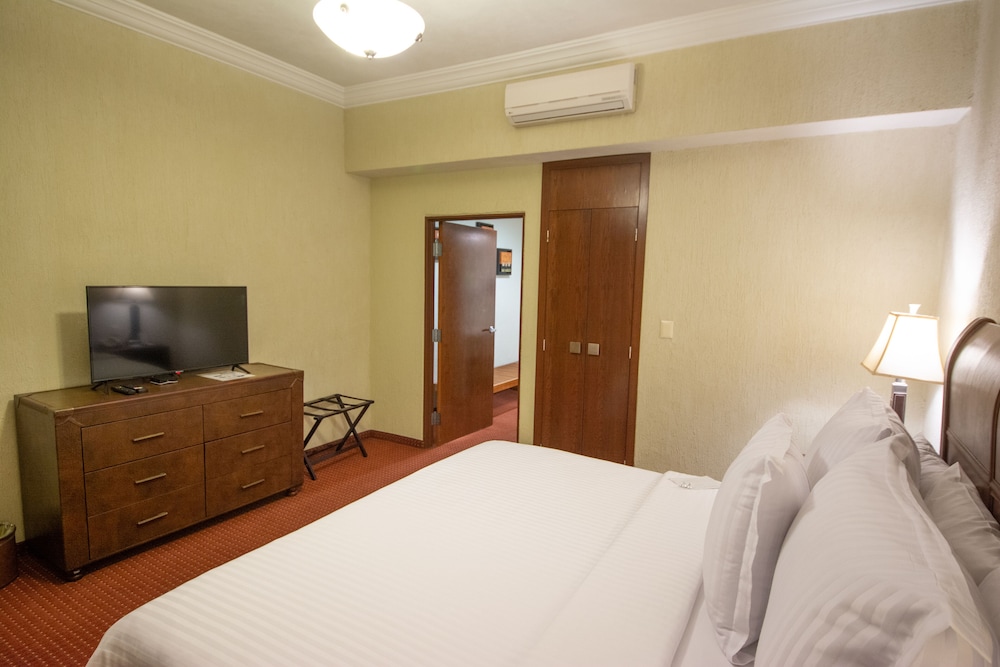 Exclusive, Studio, Suite, Sofa, HOTEL HACIENDA LA VENTA 4/10