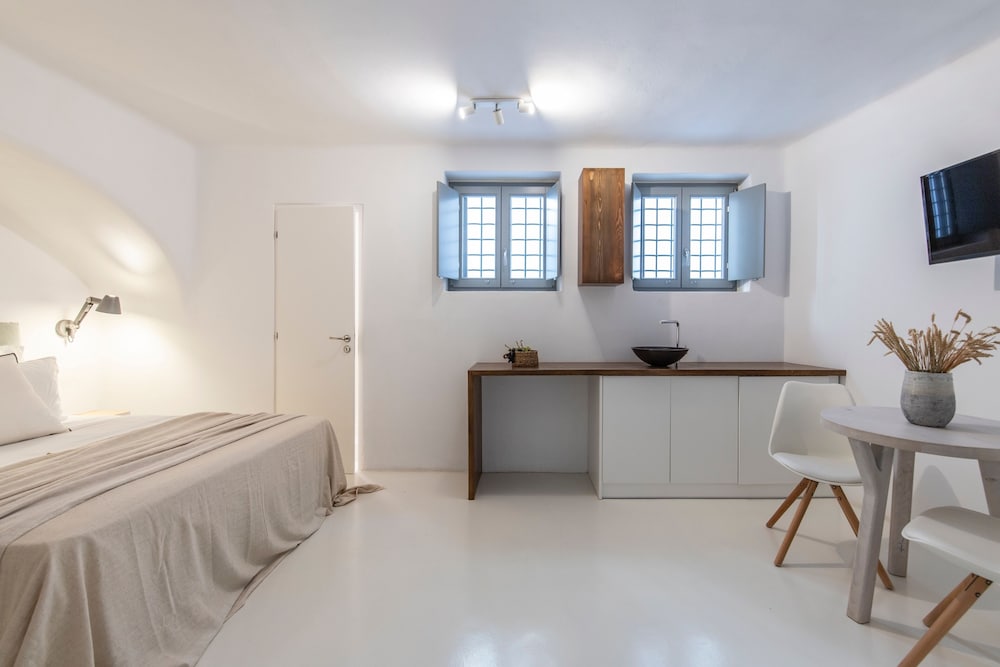 AQUA BREEZE VILLAS NAXOS 16/50