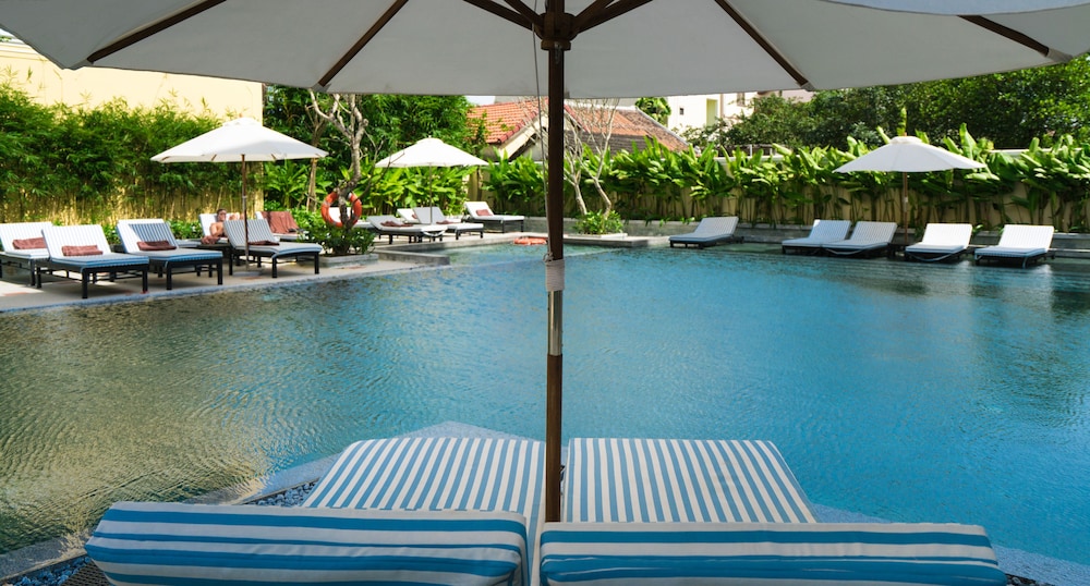 Hoi An Central Boutique Hotel & Spa 36/40