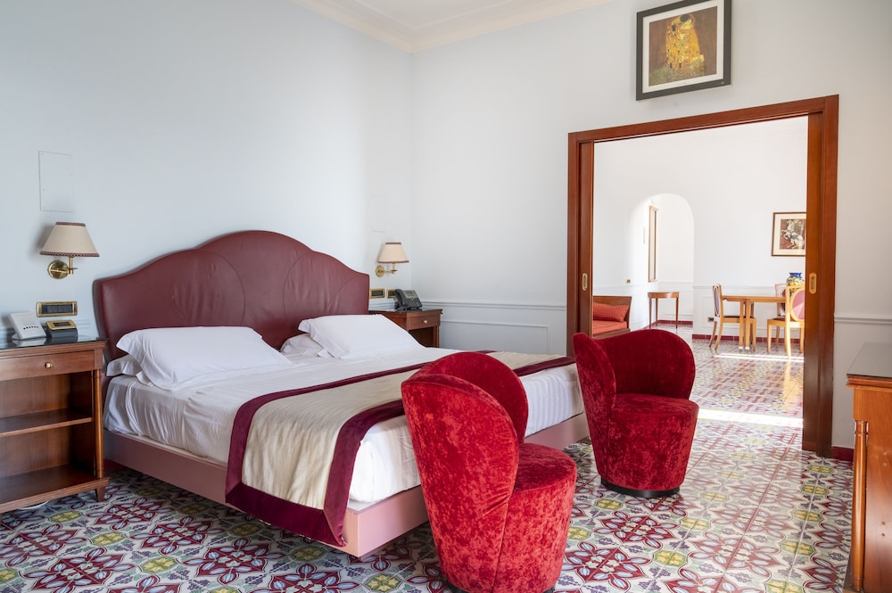 Lloyd's Baia Hotel 18/64