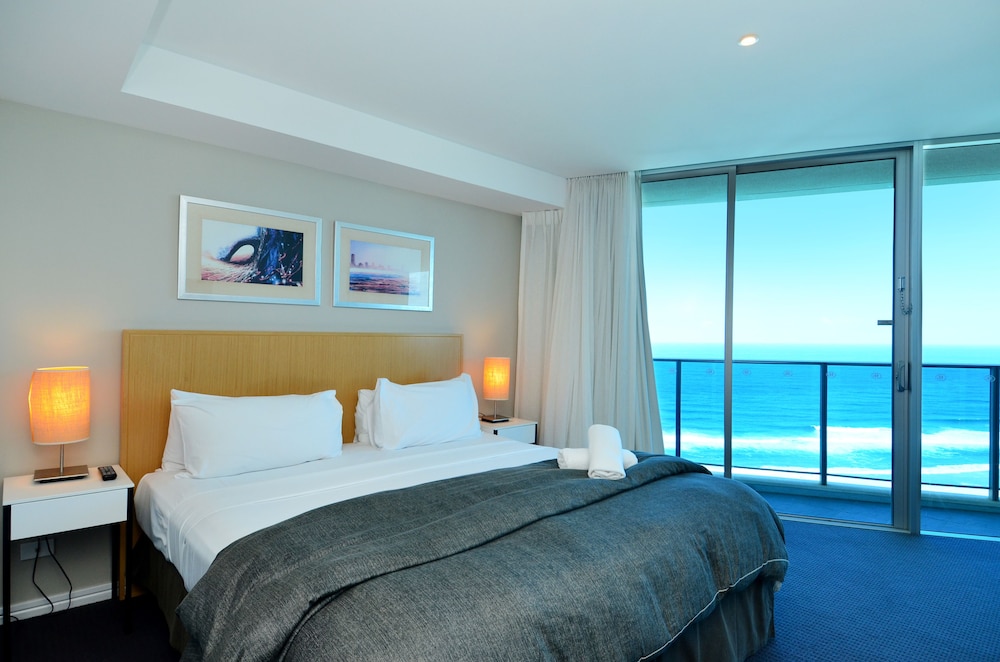 Signature, Apartment, King Bed, 2 Bathrooms