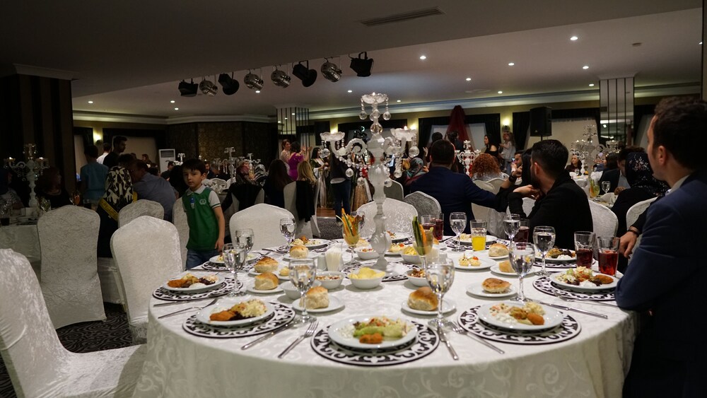 ASRIN PARK HOTEL & SPA 35/53