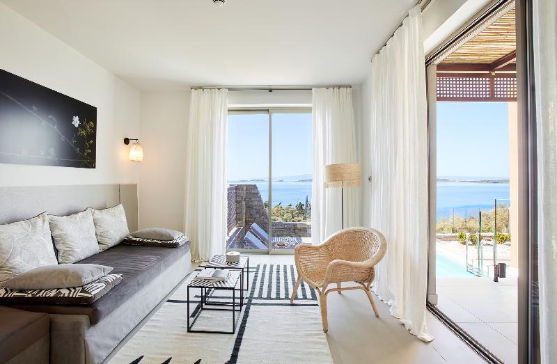1 Bedroom, Ocean, Villa, Pool and Sea View