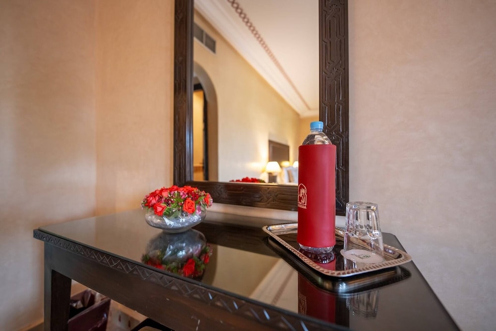 Al Fassia Aguedal 10/74