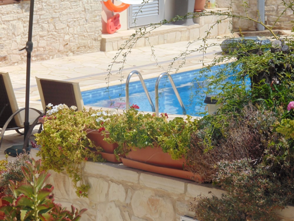 Charalambos Holiday Cottage 22/50