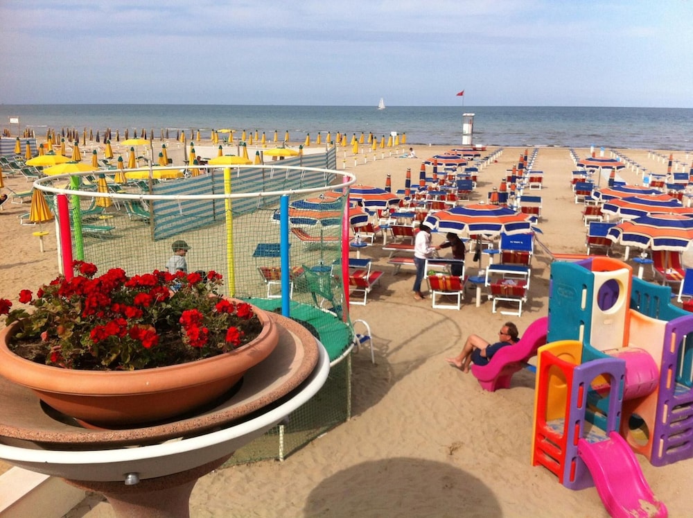 Hotel Levante 35/45