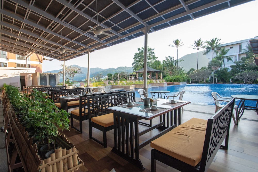 Peach Blossom Resort 37/50