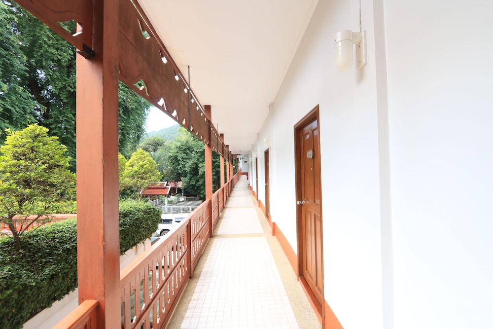 Baiyoke Chalet 4/64