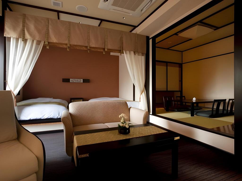 Standard, Twin Beds