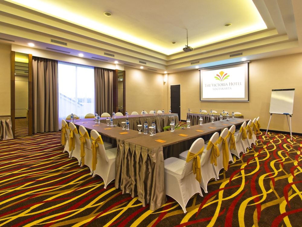 The Victoria Hotel Yogyakarta 56/62