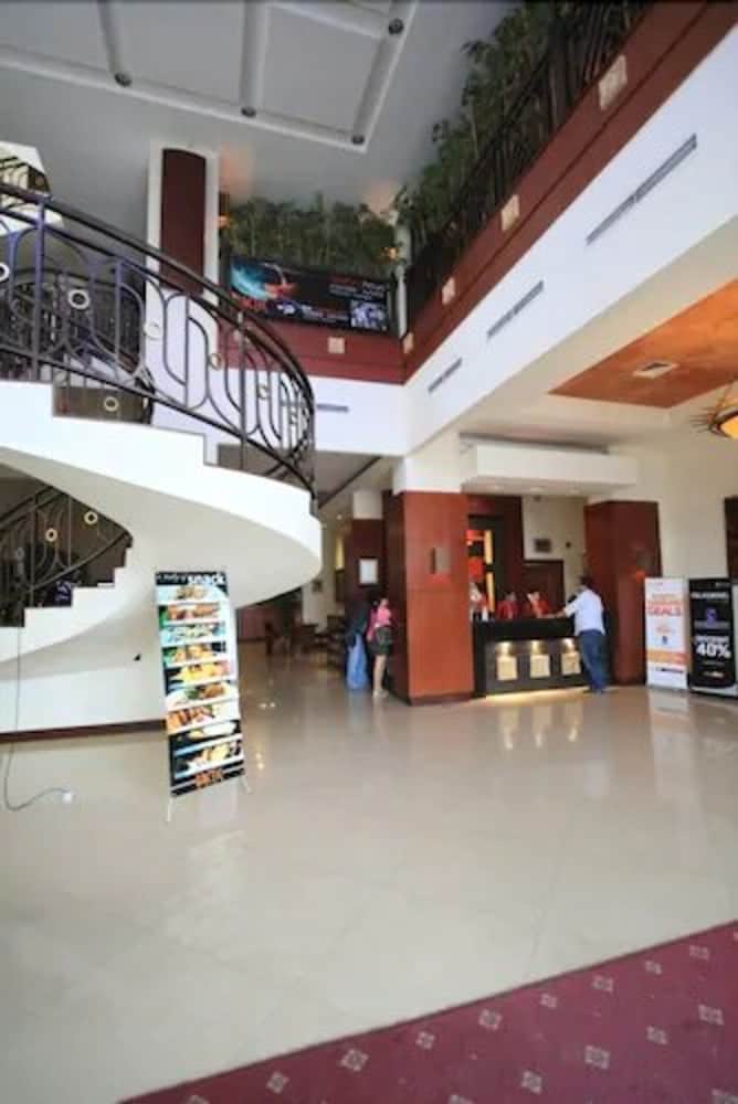 Hotel Pacific Balikpapan 24/25
