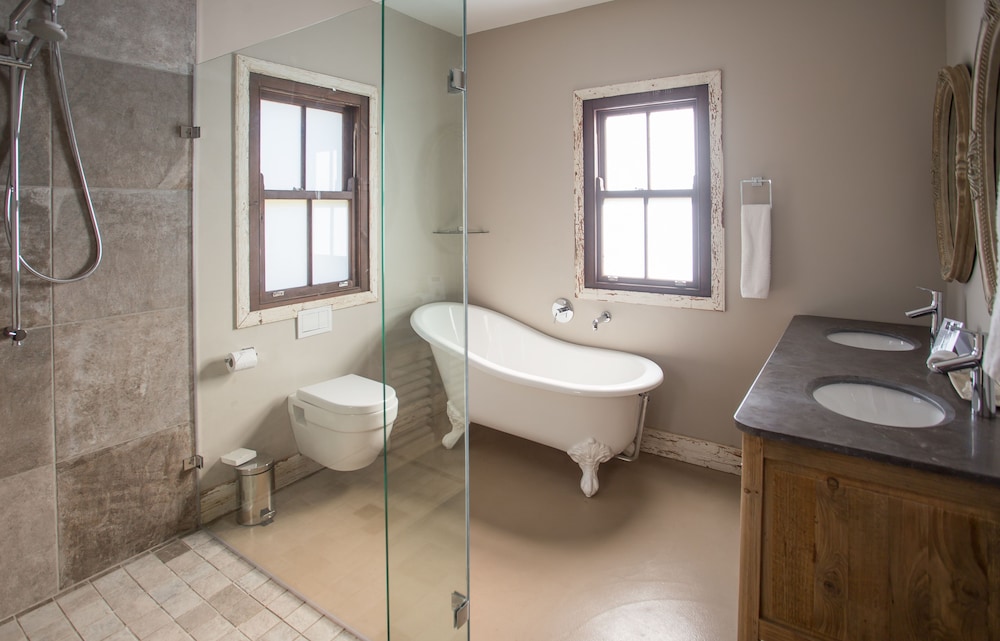 Bush Villas Self-Catering At Botlierskop 45/50
