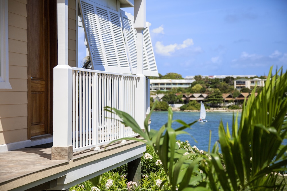 Hammock Cove Resort And Spa in ANTIGUA