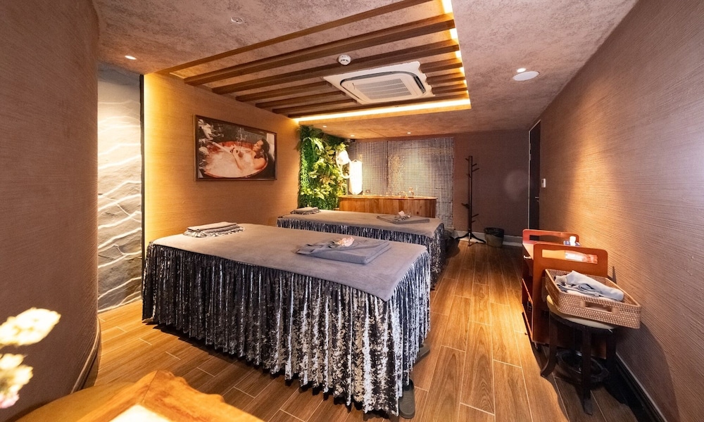 Hanoi Lion Boutique Hotel 37/58