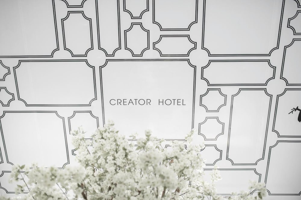 Creator Hotel 29/47