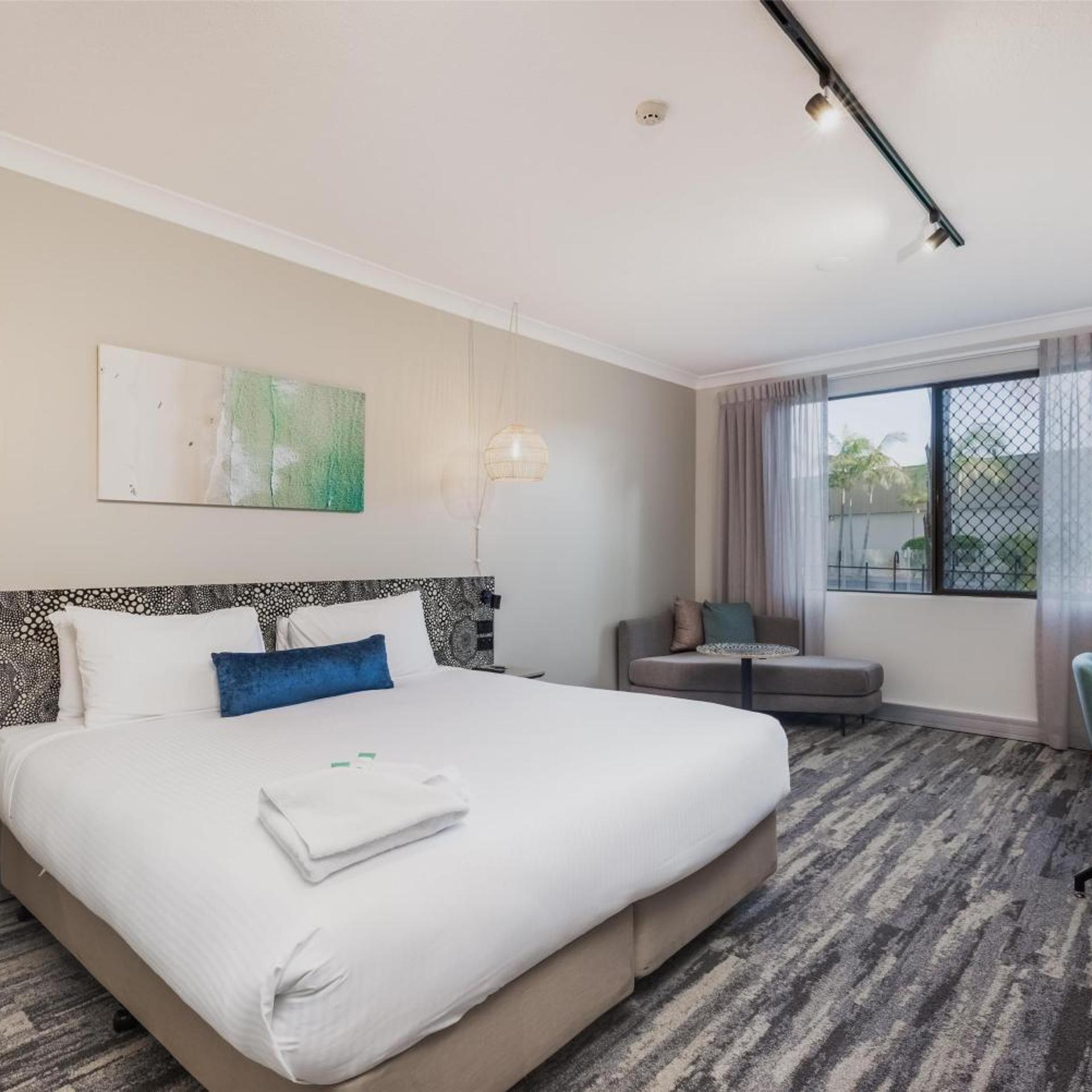 Studio, Single, Twin Beds, King Bed