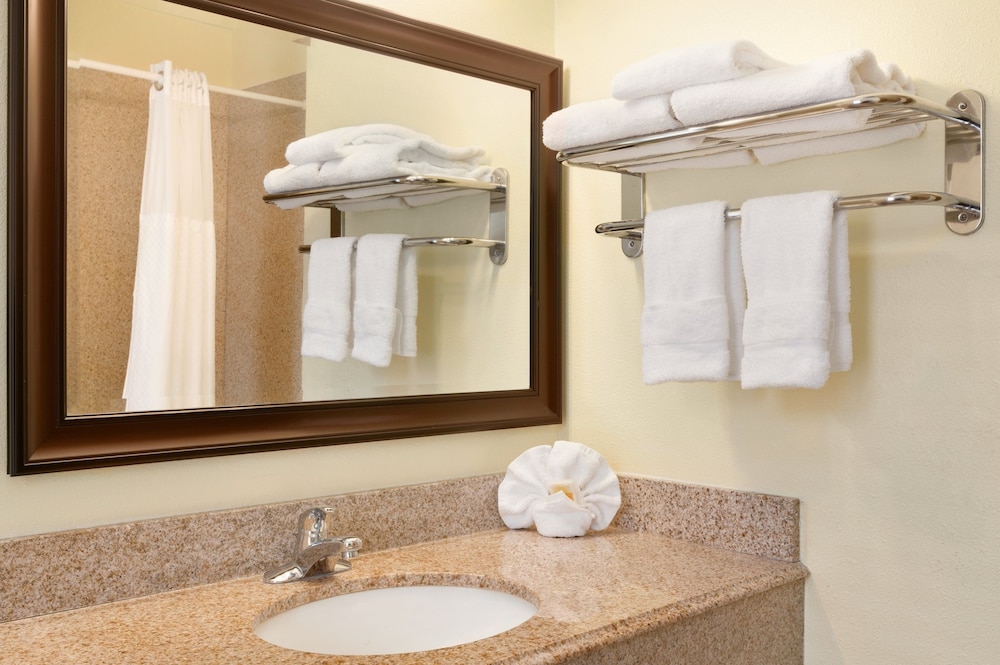 Days Inn By Wyndham Austin/University/Downtown 28/32