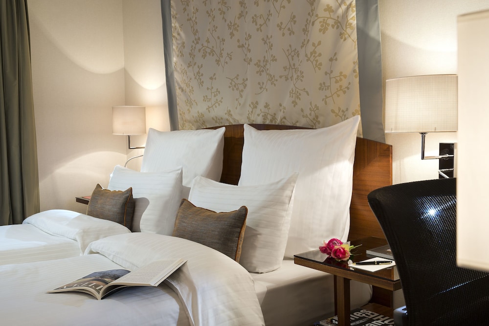 Warwick Brussels Grand Place 58/102