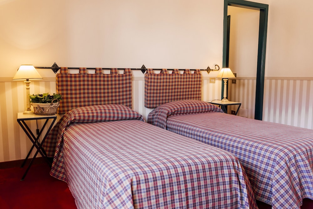 Hostellerie Du Golf 23/51