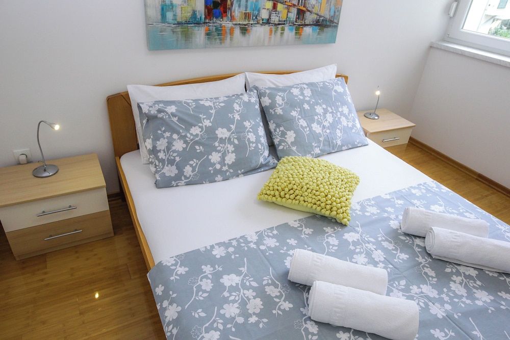 Summer Breeze Apartments 16/45