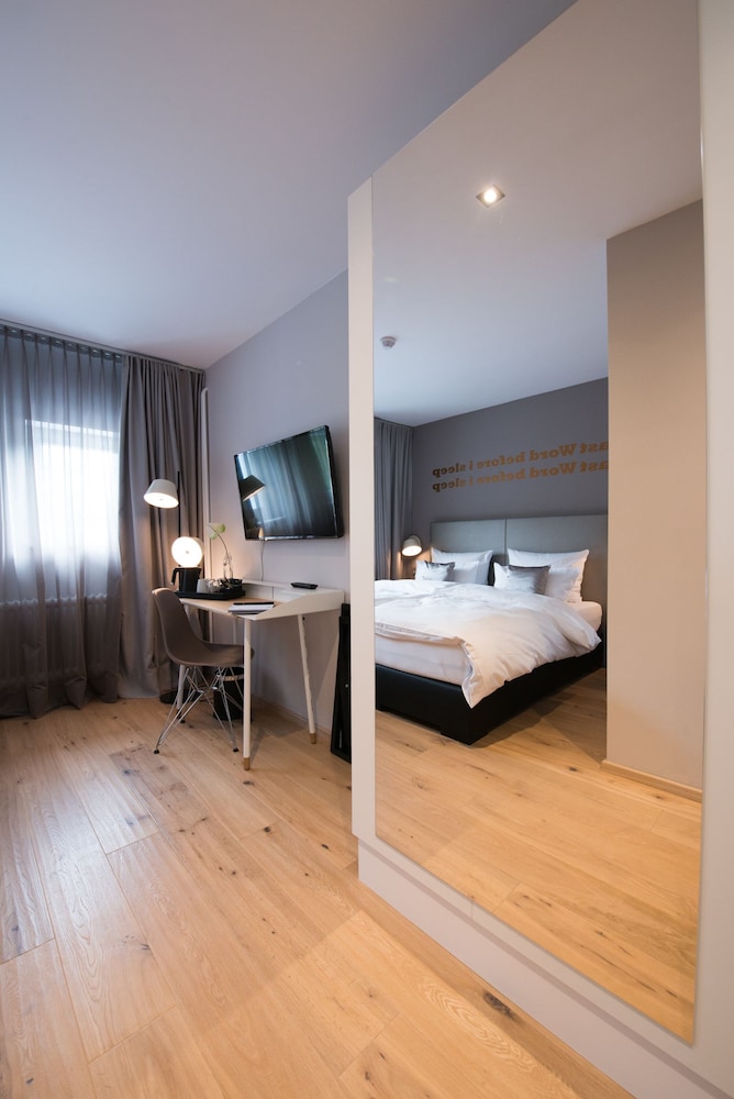 Hotel Liono 15/39