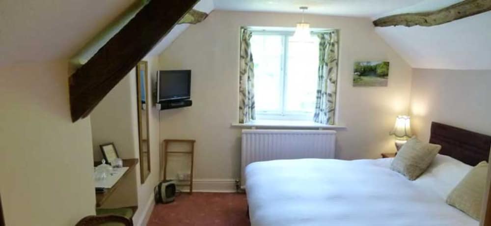 Collaven Manor Hotel 17/78