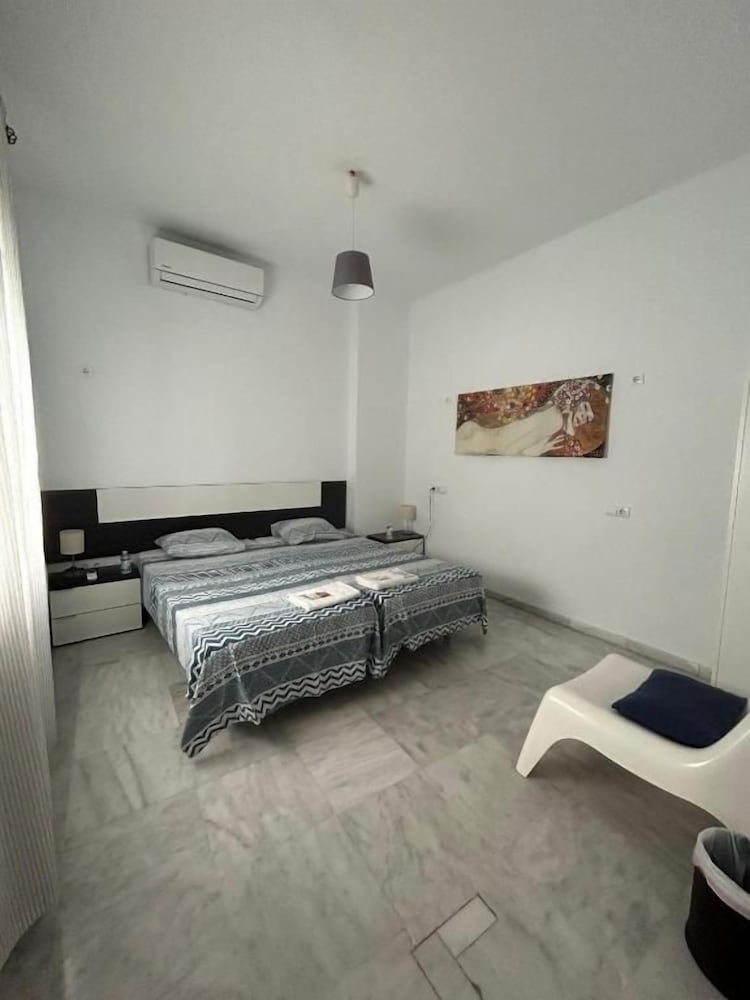 The Spot Central Hostel 14/48