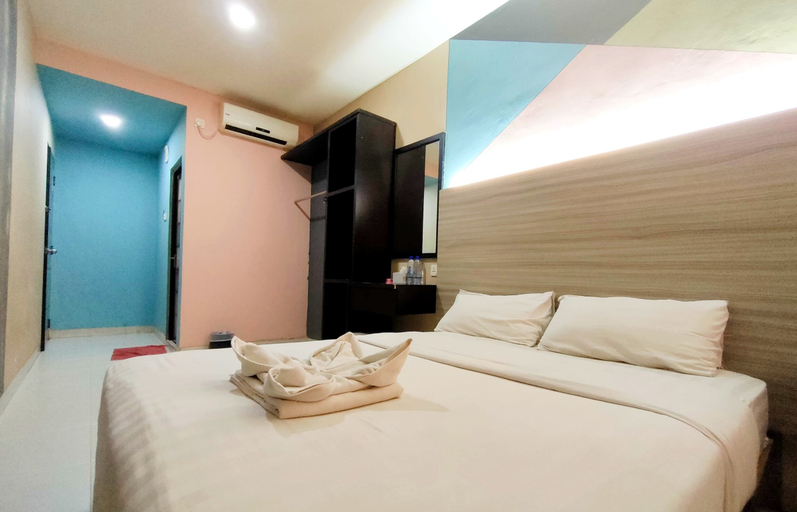 Superior, Double Bed, Smoking