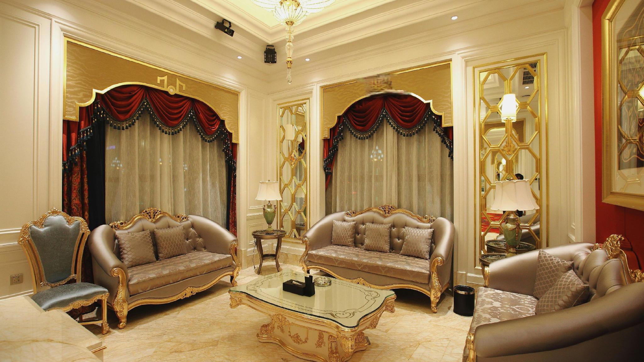 Hongtai V Top Hotel 10/17