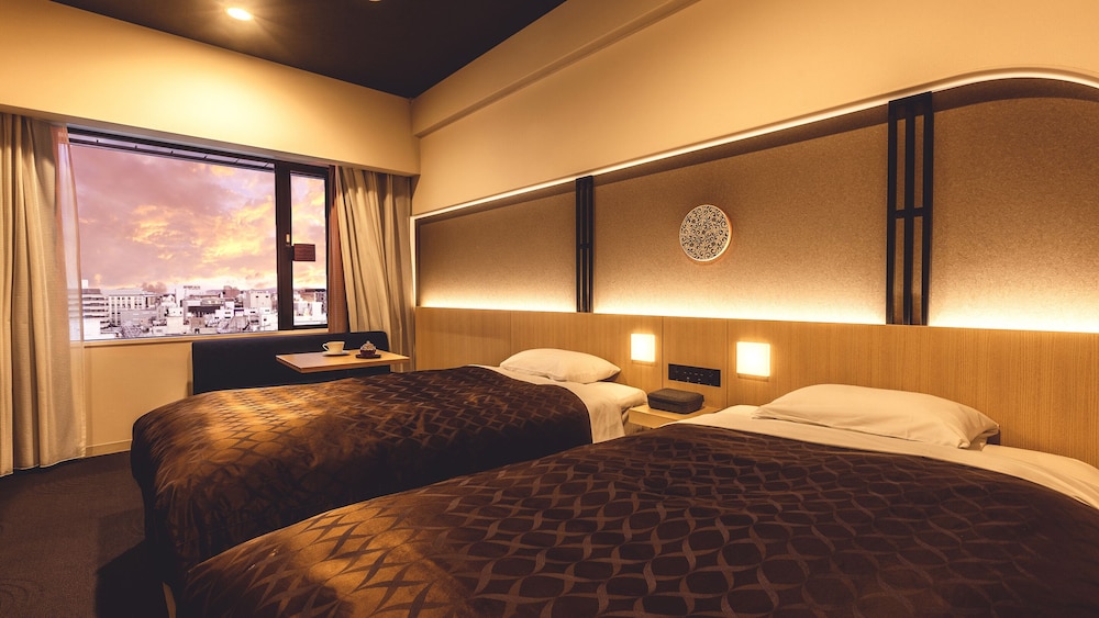 PREMIUM, TWIN BEDS, CLUB LOUNGE ACCESS