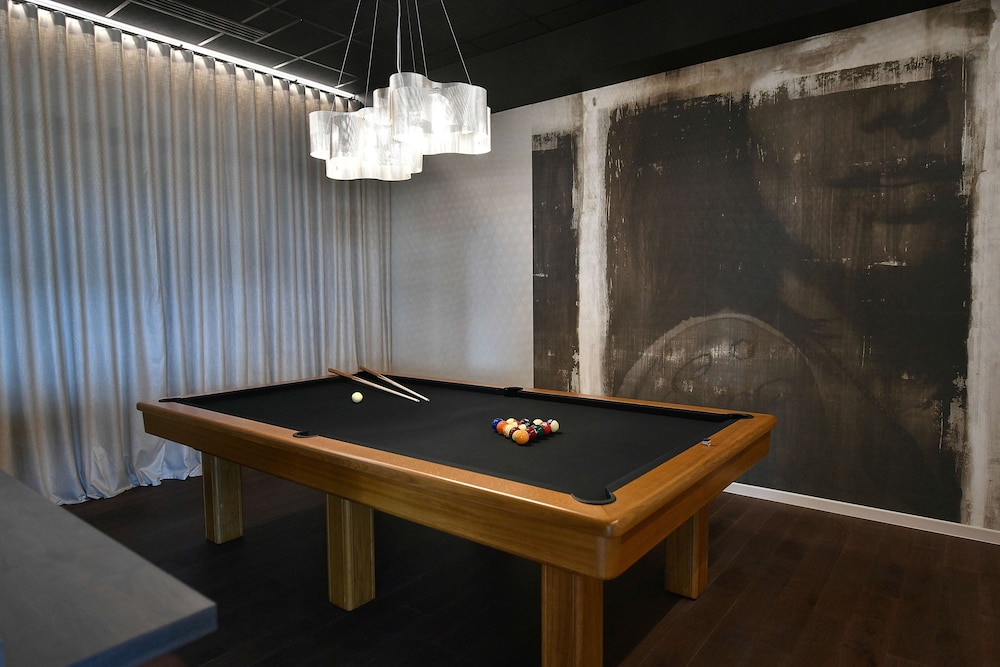 Golden Tulip Reims 4/50